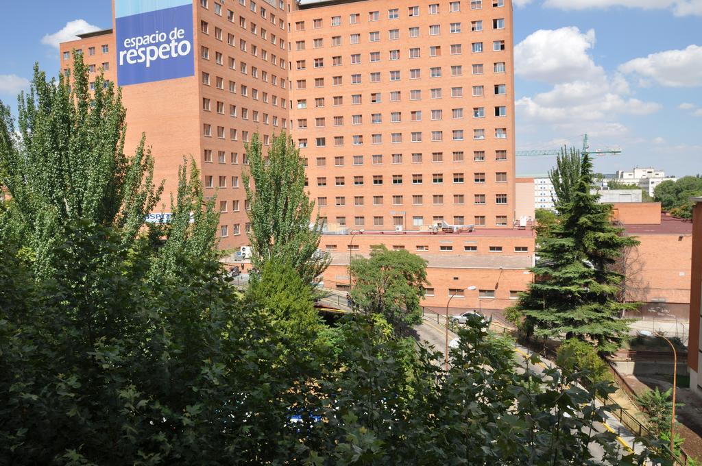 Hostal Ramon Y Cajal Вальядолід Екстер'єр фото